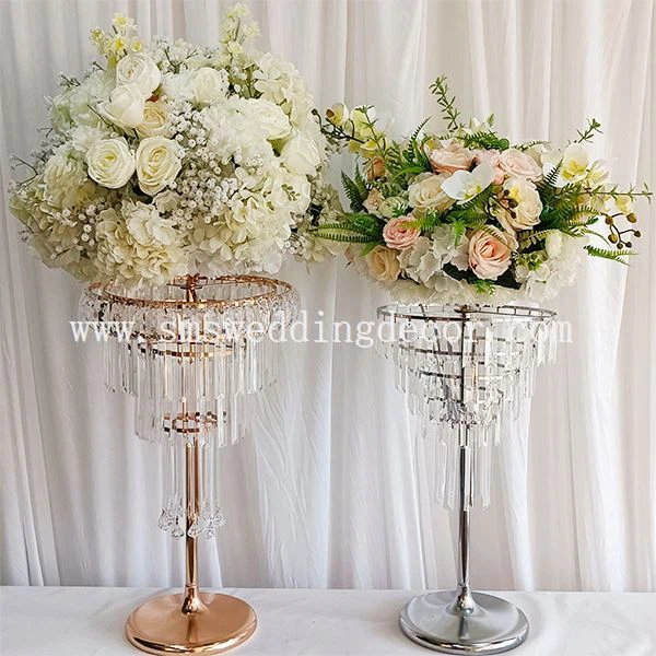 gold stand centerpiece