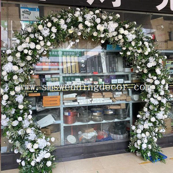 door flower arch