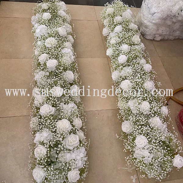 floral table runner wedding
