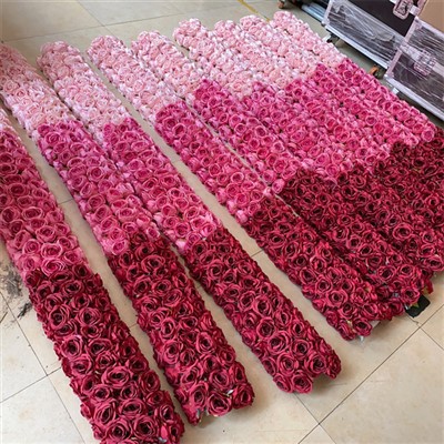 Gradient Rose Floral Bordløber