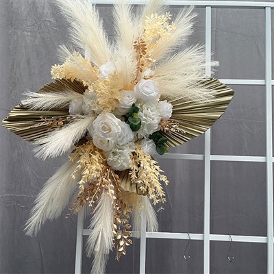 Pampas blomsterbuearrangement