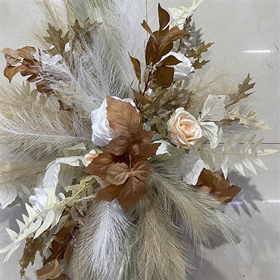 Pampas blomsterarrangement bryllup