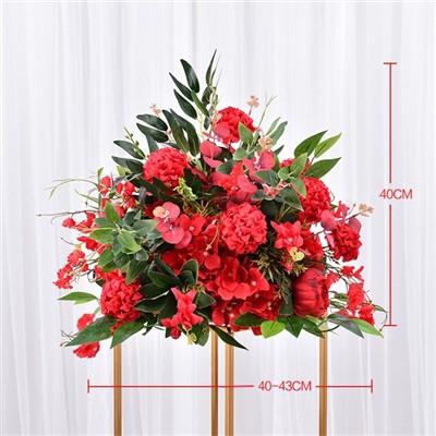 Red Rose bord centerpieces
